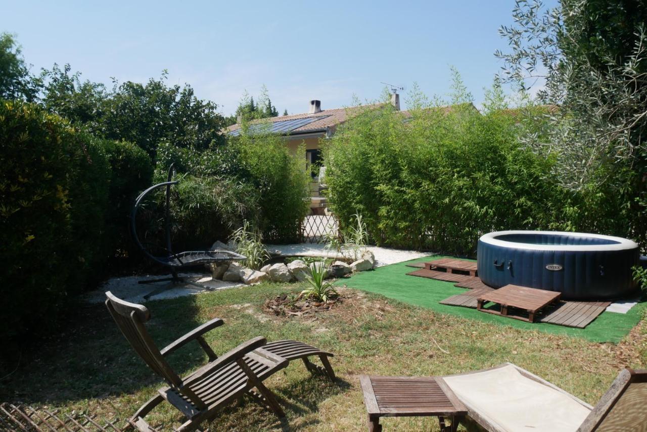 La Petite Maison Arles Extérieur photo